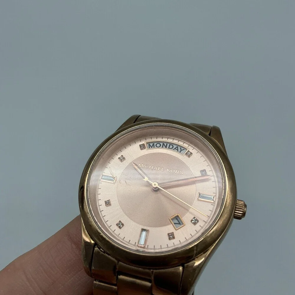 Michael Kors see photos